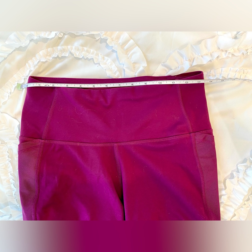 Women's Blue and Burgundy Workout Shorts and Yoga Top Set Size M - Picture 8 of 16